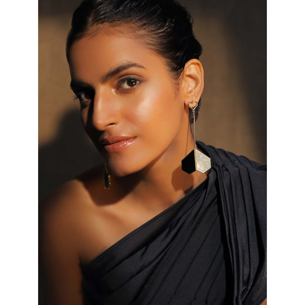 VARNIKA ARORA Coalesce-22K Gold Plating Mother Of Pearl Black Onyx Dangler Earrings