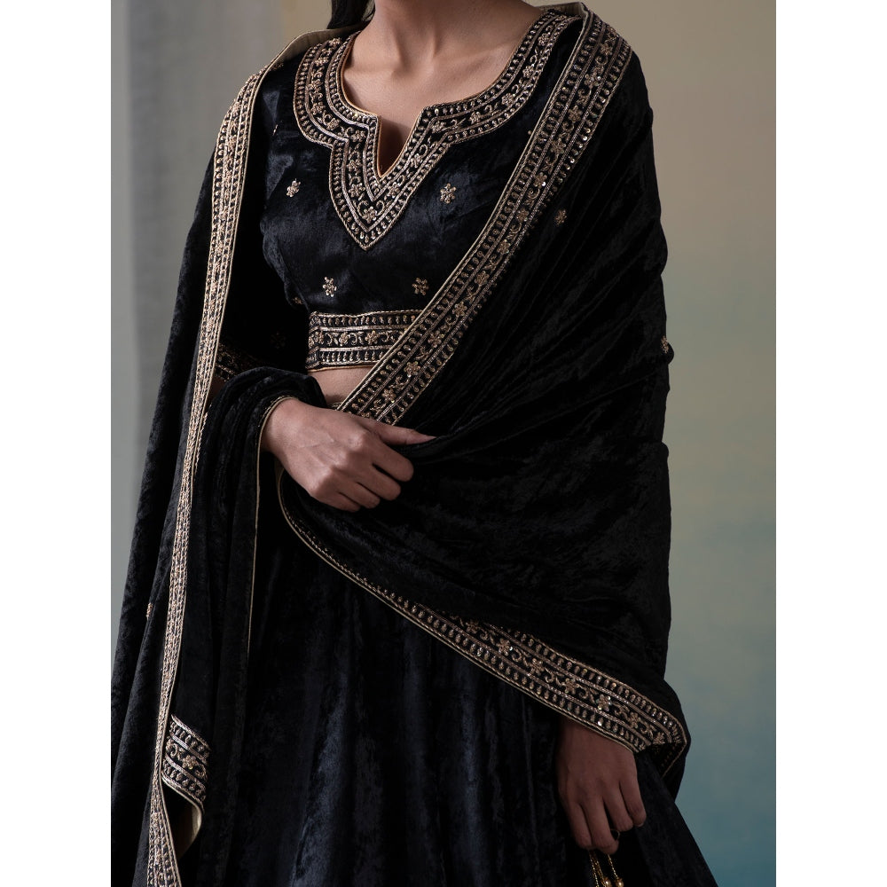WeaverStory Black Velvet Zardozi Kalidaar Lehenga with Blouse and Doshala (Set of 3)