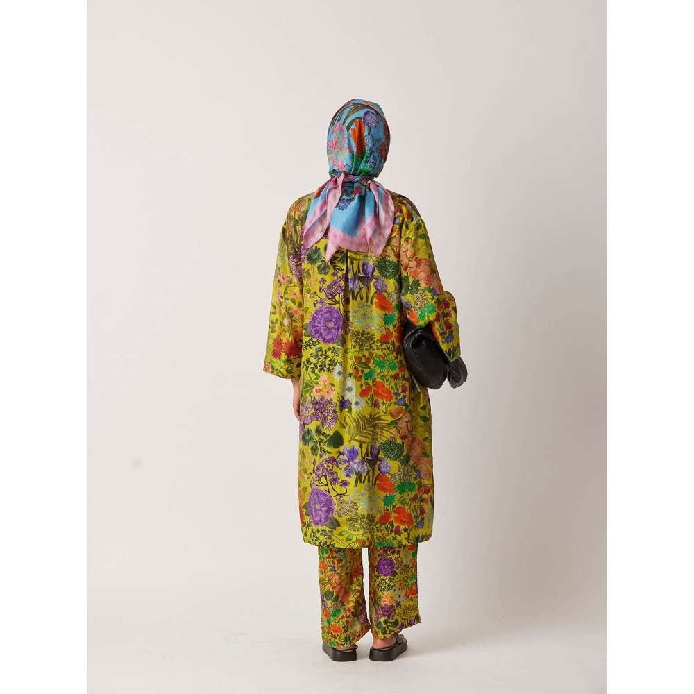 YAVI Women's Betty Floral & Printed Green Kurta