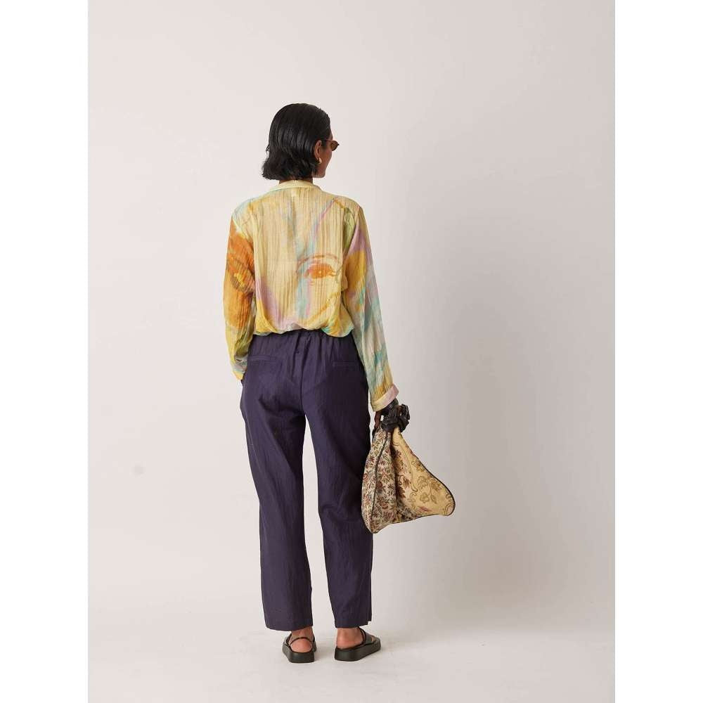 YAVI Women's Labile Printed Off White Shirt