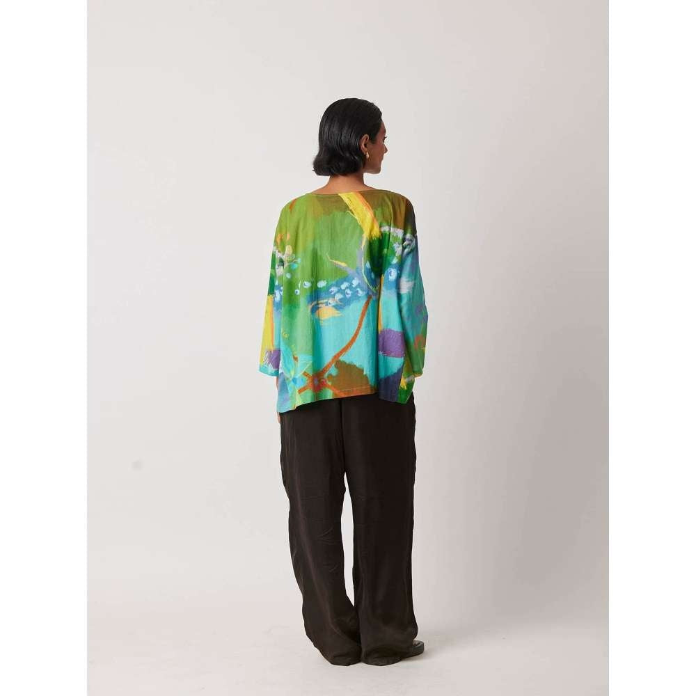 YAVI Women's Fickle Printed Green Top