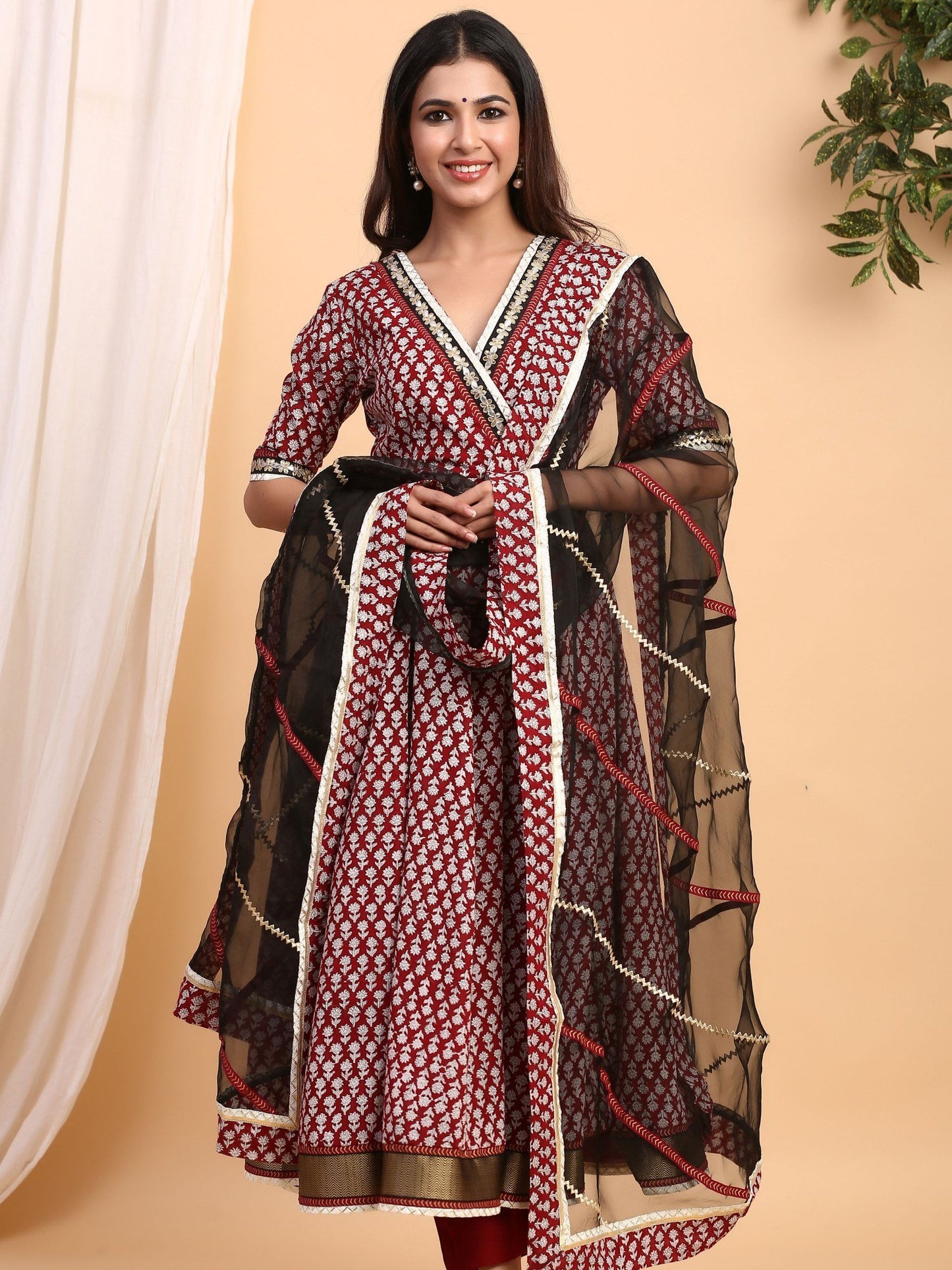 CHIDIYAA Light Green Cotton Block printed Saree without Blouse