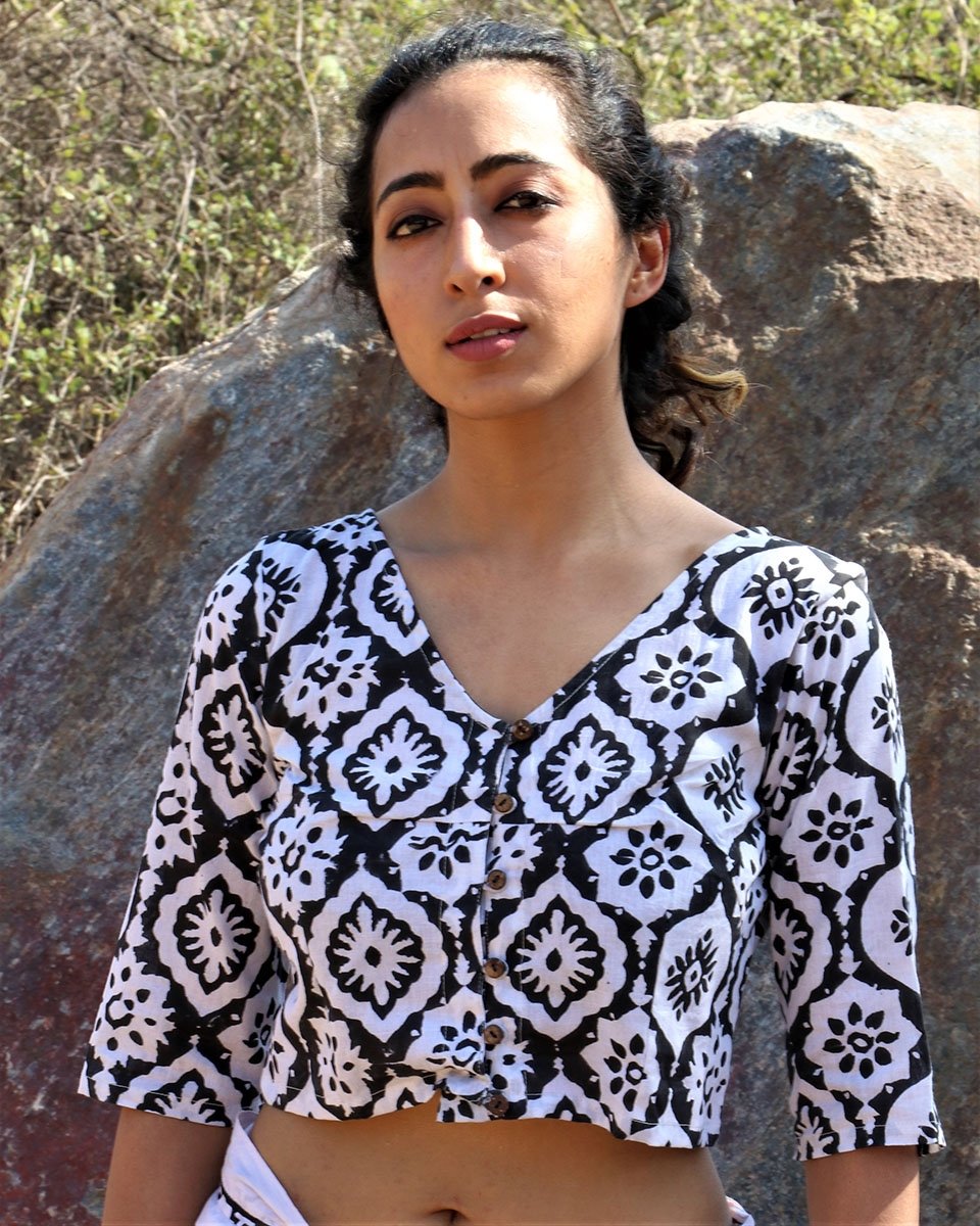 Chidiyaa White Cotton Blouse