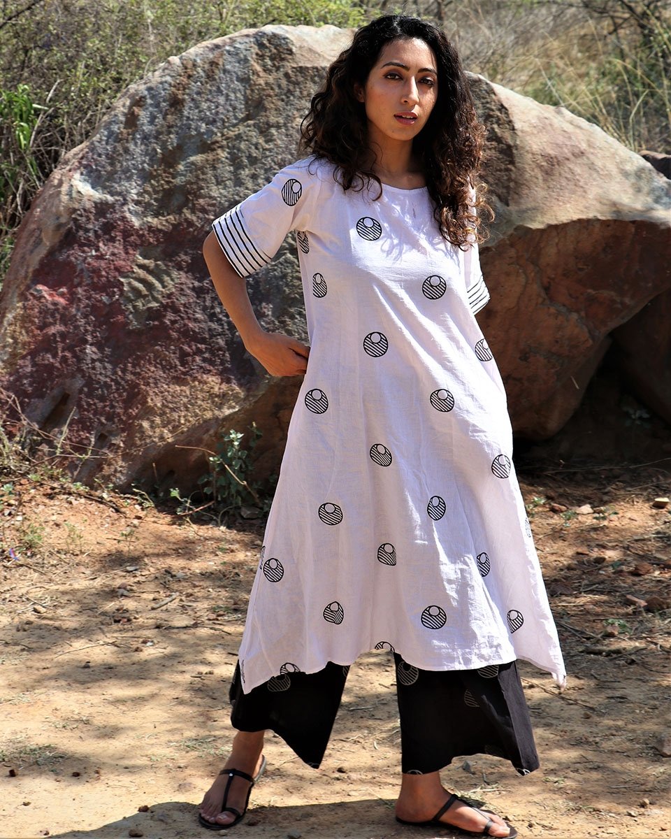 Chidiyaa Black Cotton Palazzo