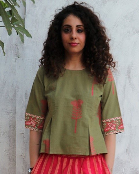 Chidiyaa Olive Cotton Top