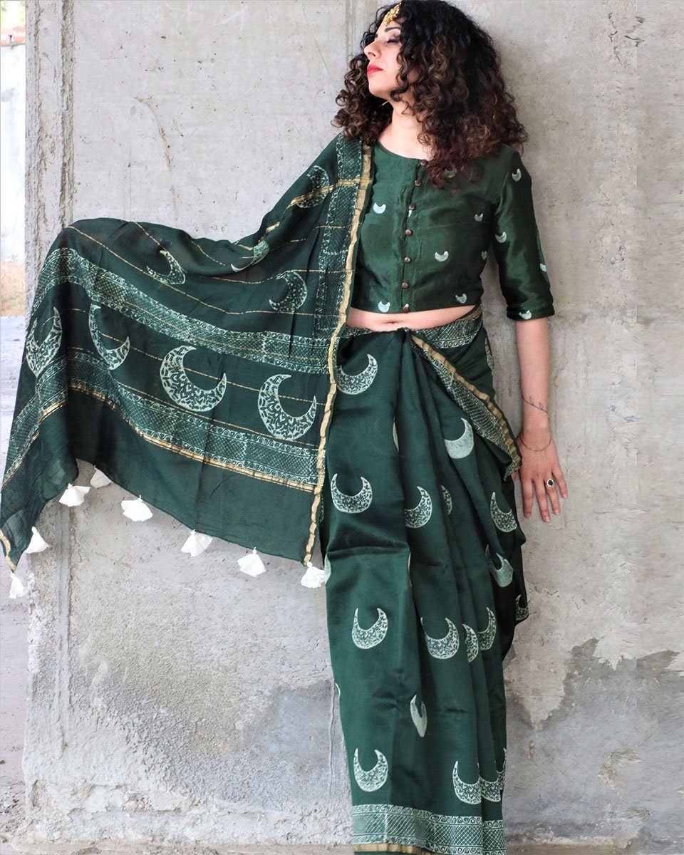 Chidiyaa Green Moon Block Printed Pure Chanderi Saree
