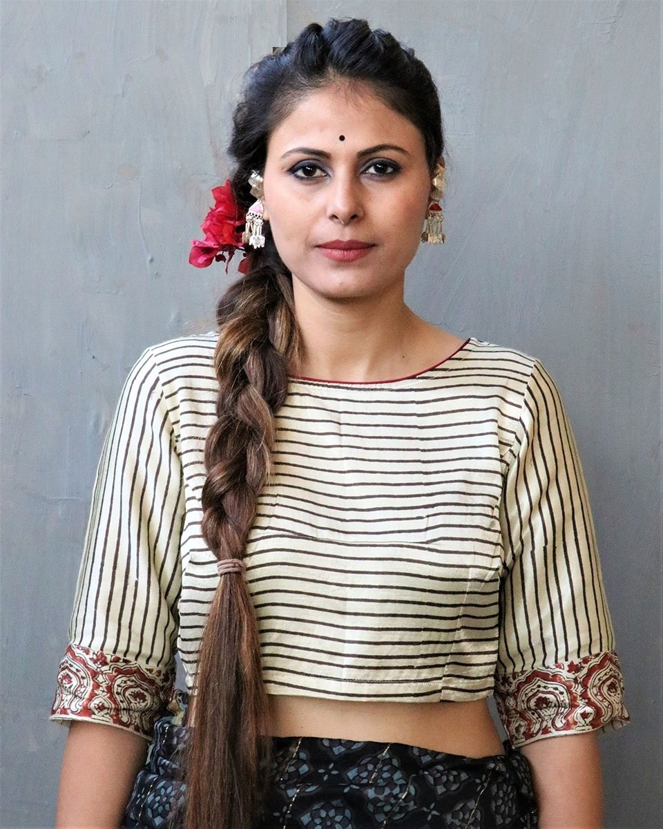 CREAM BLOCKPRINT MASHRU CROP TOP