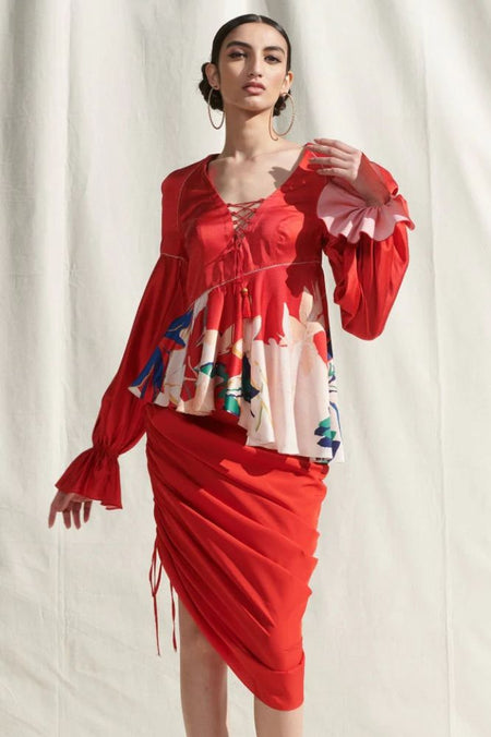 Statement sleeves