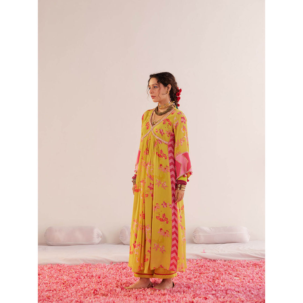 172 Threads Apple Green Kurta Pant & Dupatta (Set of 3)