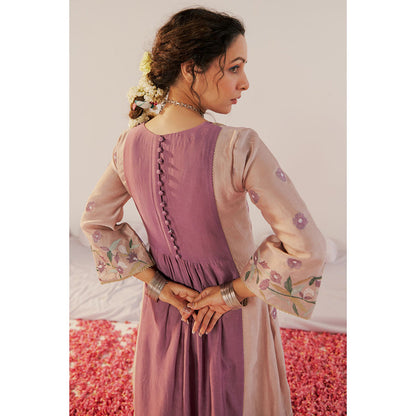 172 Threads Berry Chanderi kurta Pant & Dupatta (Set of 3)