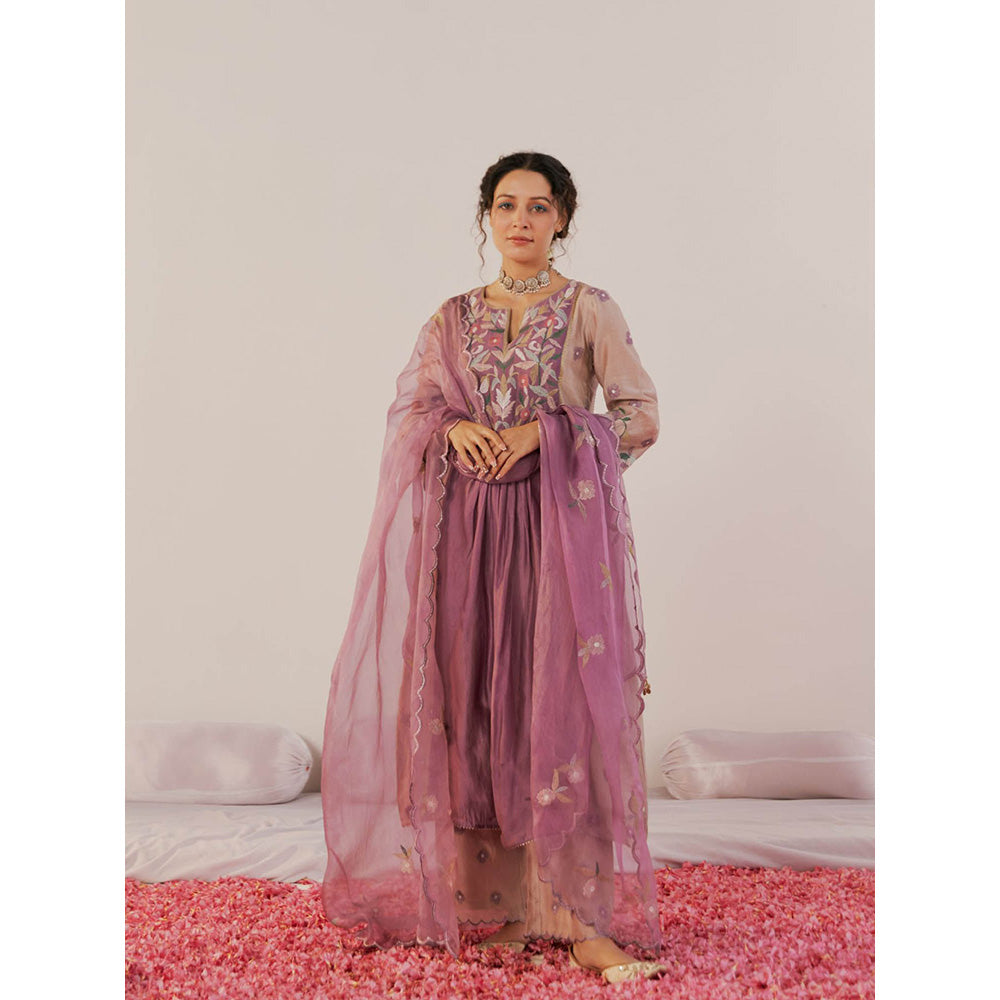 172 Threads Berry Chanderi kurta Pant & Dupatta (Set of 3)