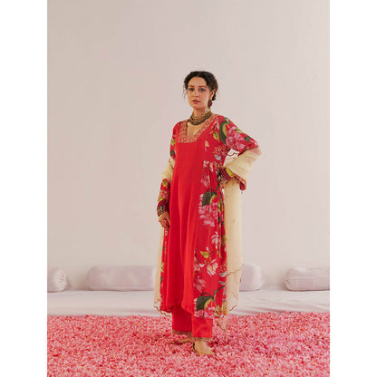 172 Threads Pink Bloom Kurta Pant & Dupatta (Set of 3)