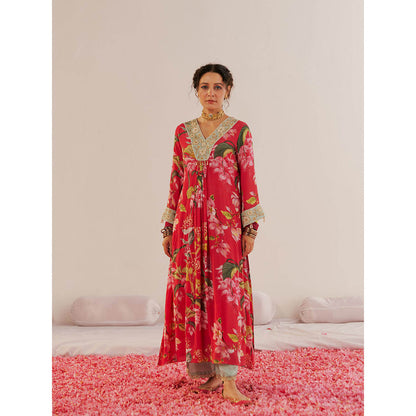 172 Threads Fuschia Fantasy Kurta Pant & Dupatta (Set of 3)