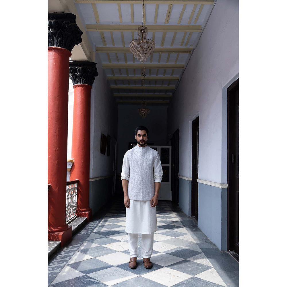 Aangan by Parul White Valor Kurta with Churidar and Nehru Jacket (Set of 3)