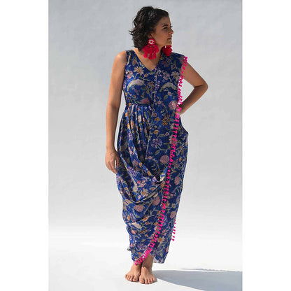 Aapro Label Blue Saree With Stitched Blouse