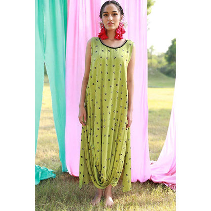 Aapro Label Green Boxy Draped Dress with Belt (Set of 2)