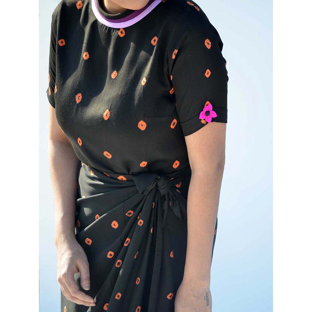 Aapro Label Bandhej T-Shirt Wrap Dress - Black