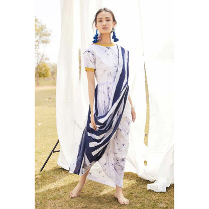 Aapro Label White Batik T-Shirt Saree Dress