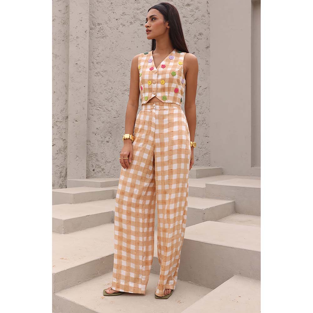 Aapro Label Beige Pixie Co-Ord (Set of 2)