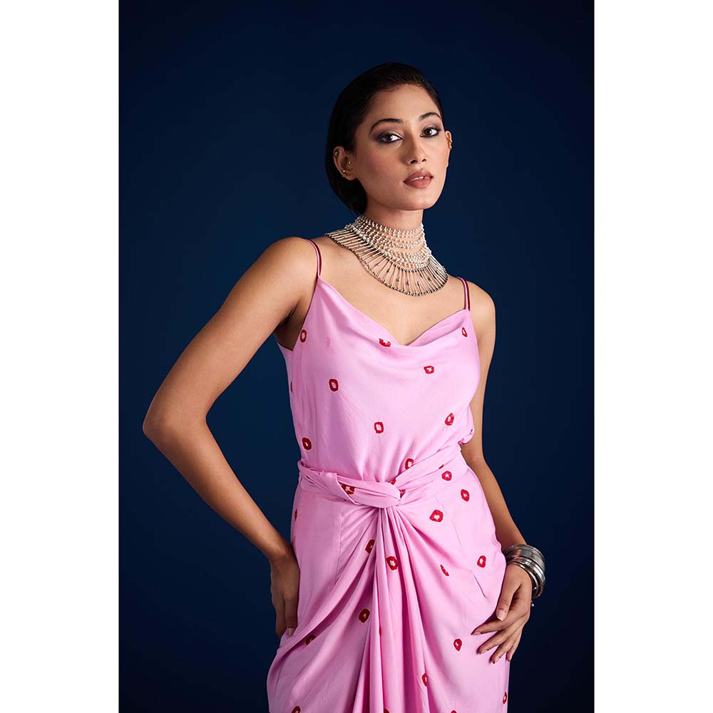 Aapro Label Eraya Concept Pink Saree