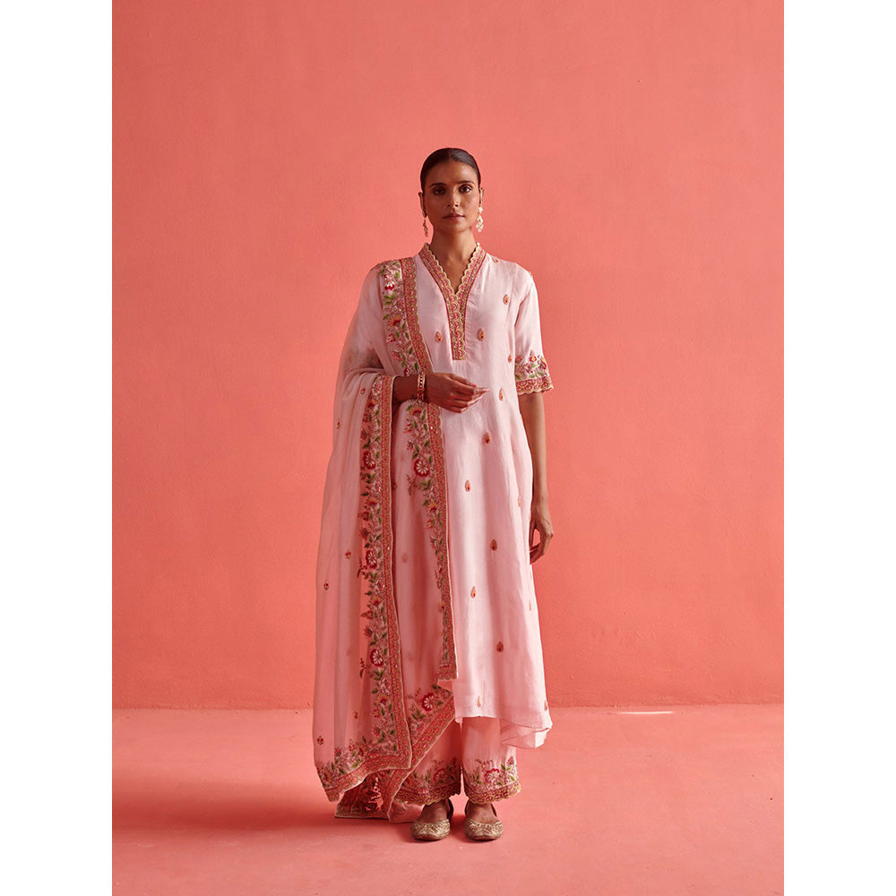 Aarti Sethia Studio Powder Pink Kurta and Pant with Dupatta (Set of 3)