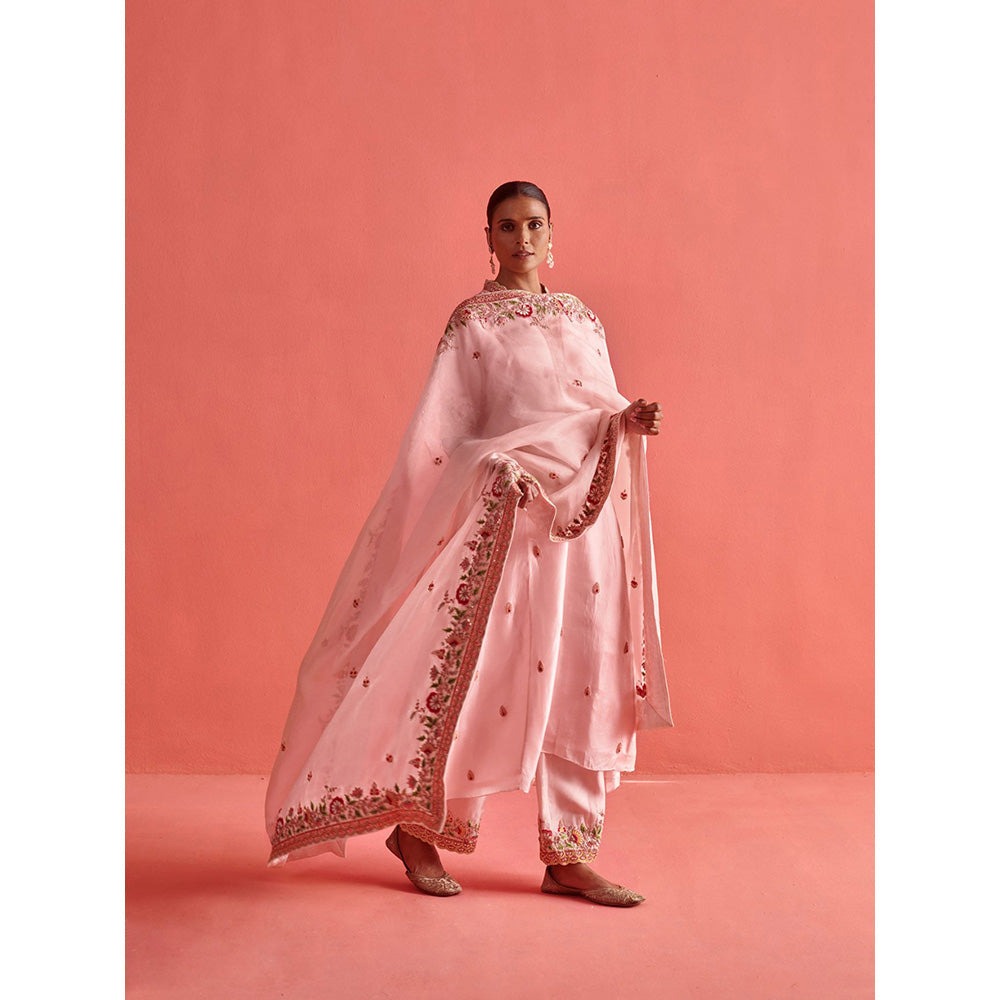 Aarti Sethia Studio Powder Pink Kurta and Pant with Dupatta (Set of 3)