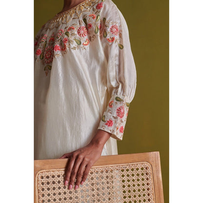 Aarti Sethia Studio Ivory Kurta with Pant (Set of 2)