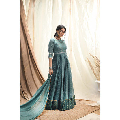 Aaryaa By Kashveen Kohli Green Polka Dot & Leaf Printed Anarkali With Dupatta
