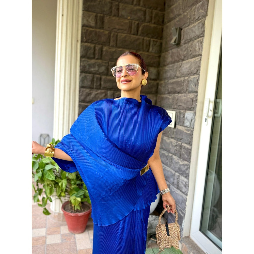 Aasabysimran Sapphire Buckle Lunar Bloom In Electric Blue Top