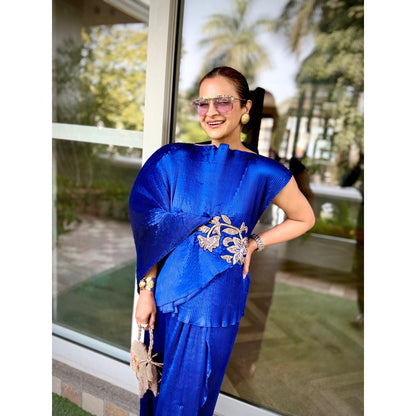 Aasabysimran Sapphire Embroidered Lunar Bloom In Electric Blue Top