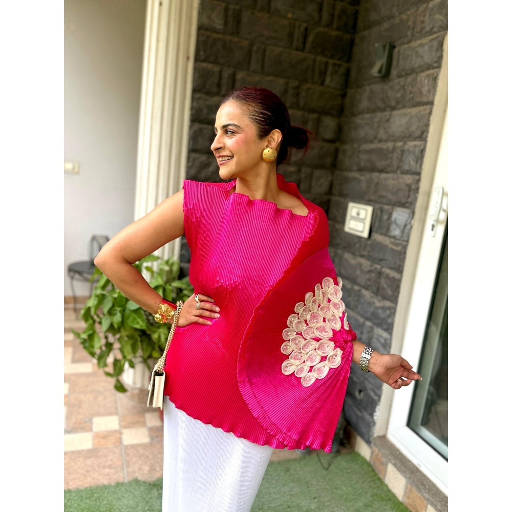 Aasabysimran Fushia Flair Lunar Bloom In Pink Top