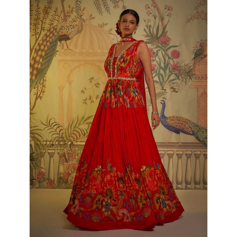 Aayushi Maniar Gathered Anarkali Kurta and Dupatta Red (Set of 2)