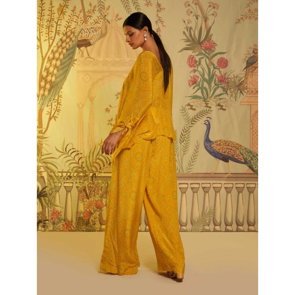 Aayushi Maniar Bandhani Yellow Co-ord (Set of 2)