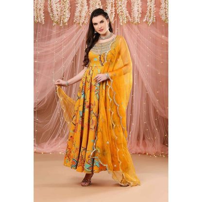 Aayushi Maniar Anarkali Kurta with Dupatta Mustard (Set of 3)