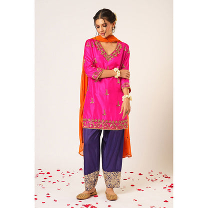 Aayushi Maniar Pink Revati Kurta with Salwar and Dupatta (Set of 3)