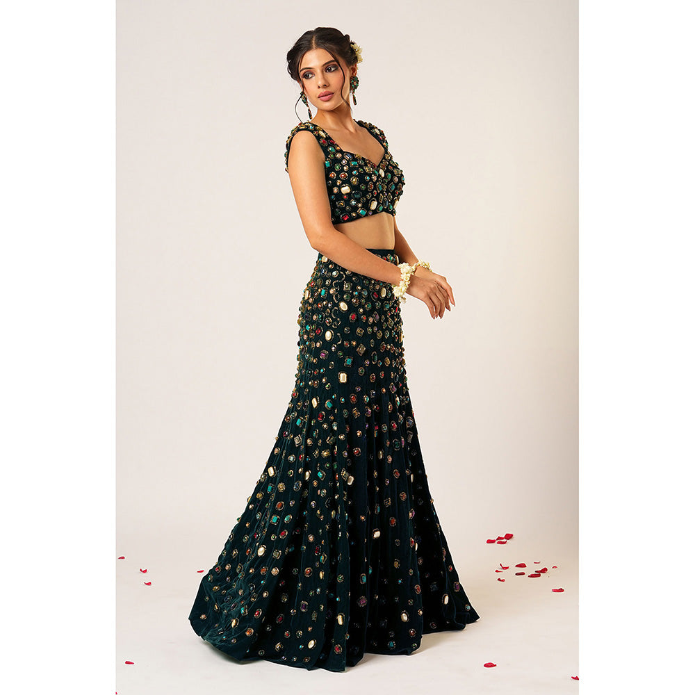 Aayushi Maniar Green Maya Lehenga with Blouse (Set of 2)