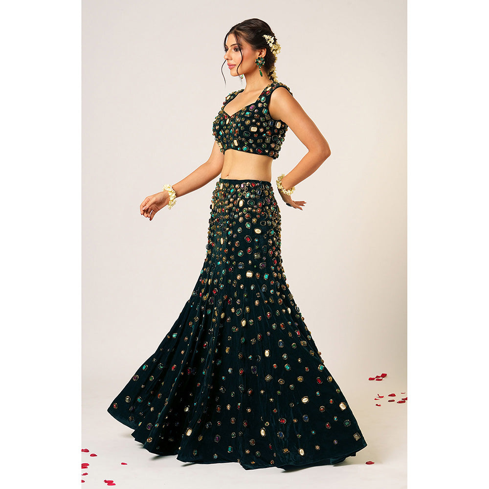 Aayushi Maniar Green Maya Lehenga with Blouse (Set of 2)