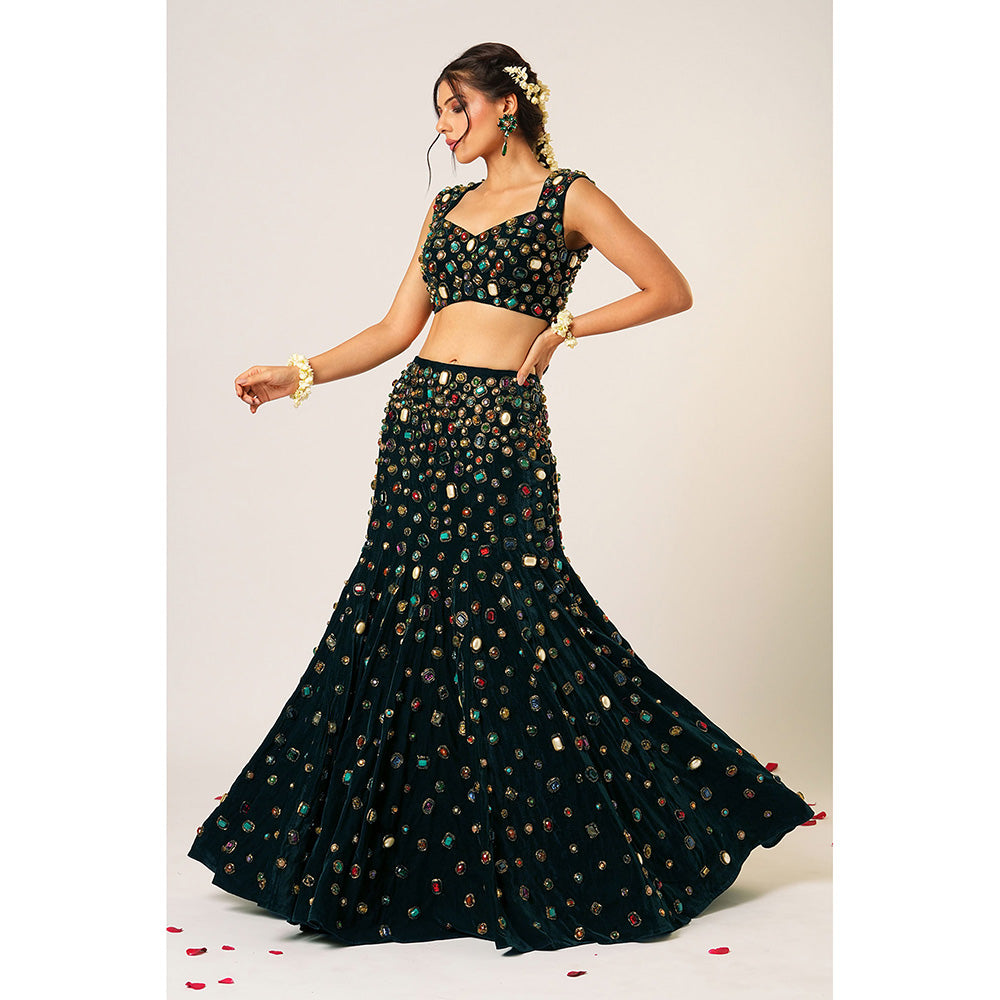 Aayushi Maniar Green Maya Lehenga with Blouse (Set of 2)
