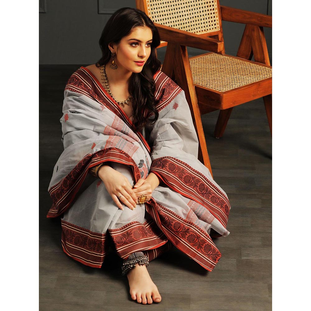 Aditri Grey Handloom Khadi Cotton Saree with Running Blouse