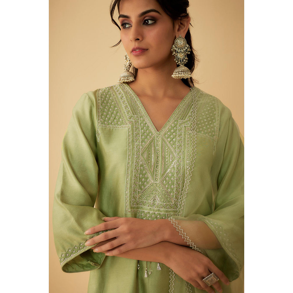 1999AD Green Chanderi Silver Zari Embroidery Kurti with Sharara and Dupatta (Set of 3)