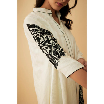 1999AD White Chanderi Tribal Embroidery Kurti with Pant (Set of 2)