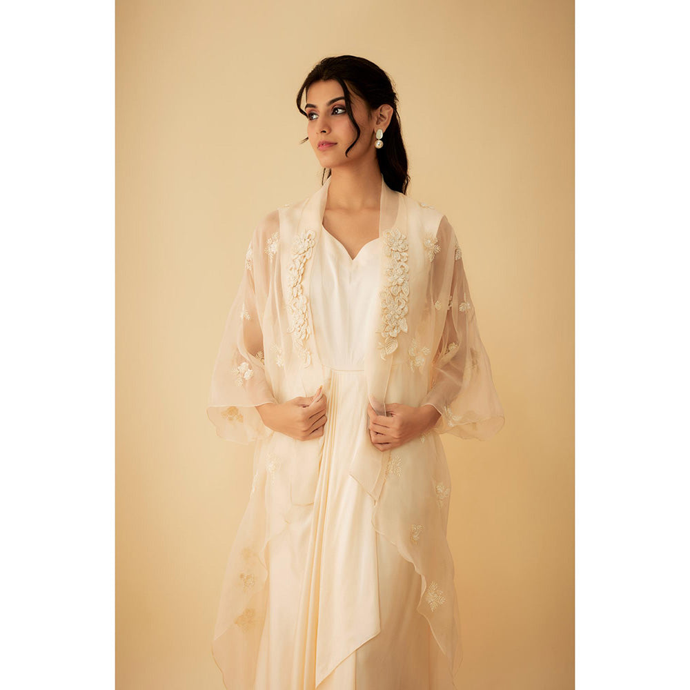 1999AD Ivory Kat dana Embroidered A Drape Gown with Jacket (Set of 2)