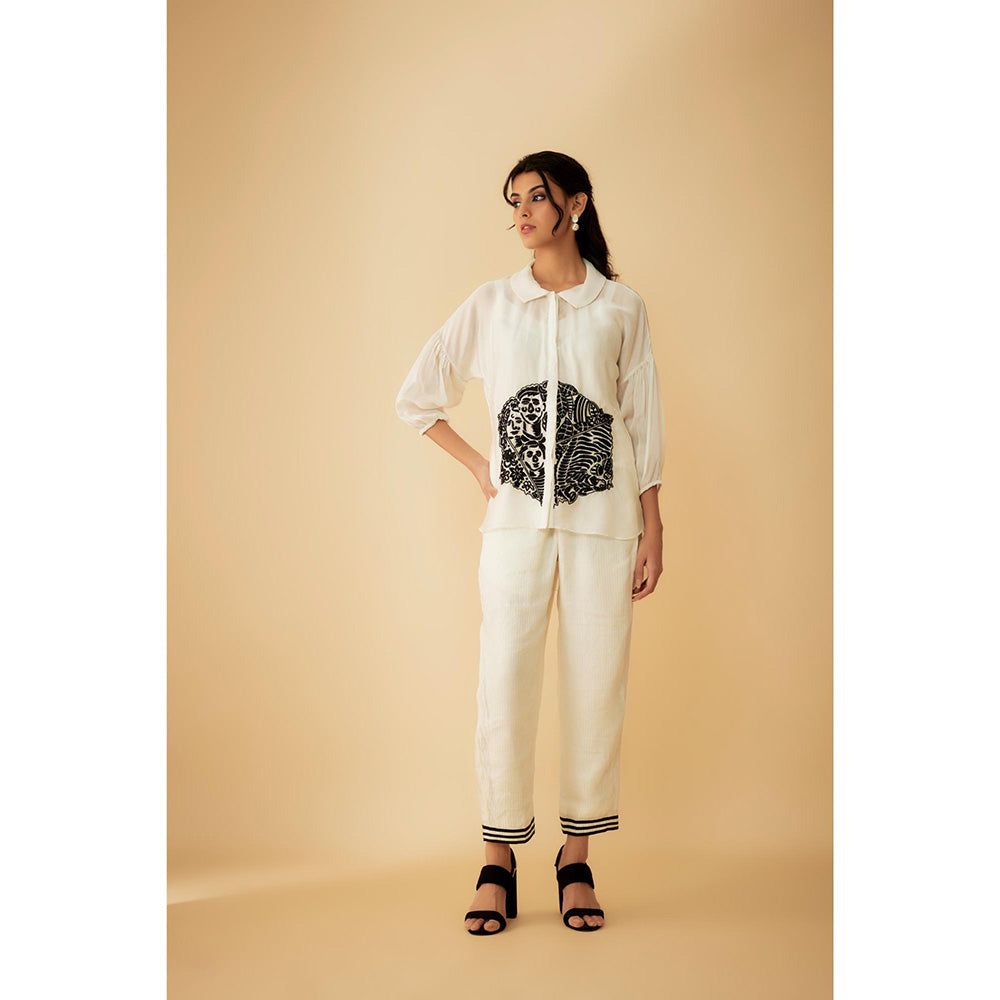 1999AD Organza White Kat dana Embroidery Co-Ord (Set of 2)