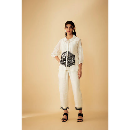 1999AD Organza White Kat dana Embroidery Co-Ord (Set of 2)