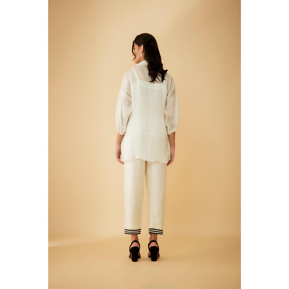 1999AD Organza White Kat dana Embroidery Co-Ord (Set of 2)