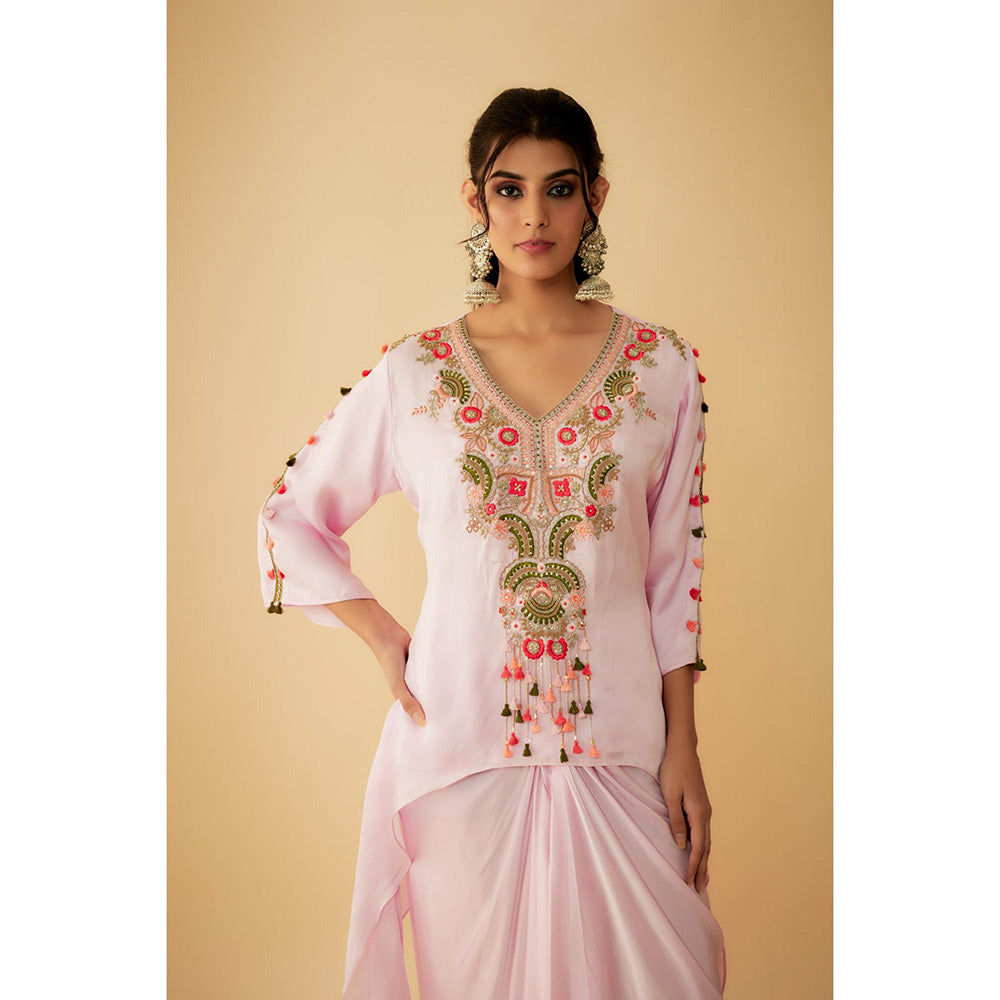 1999AD Onion Pink Organza Short Thread Embroidery Kurta With Drape Skirt (Set of 2)