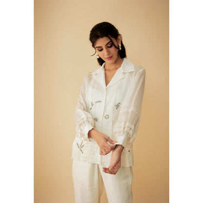 1999AD White Organza Applique Kat dana Work Shirt with Inner (Set of 2)