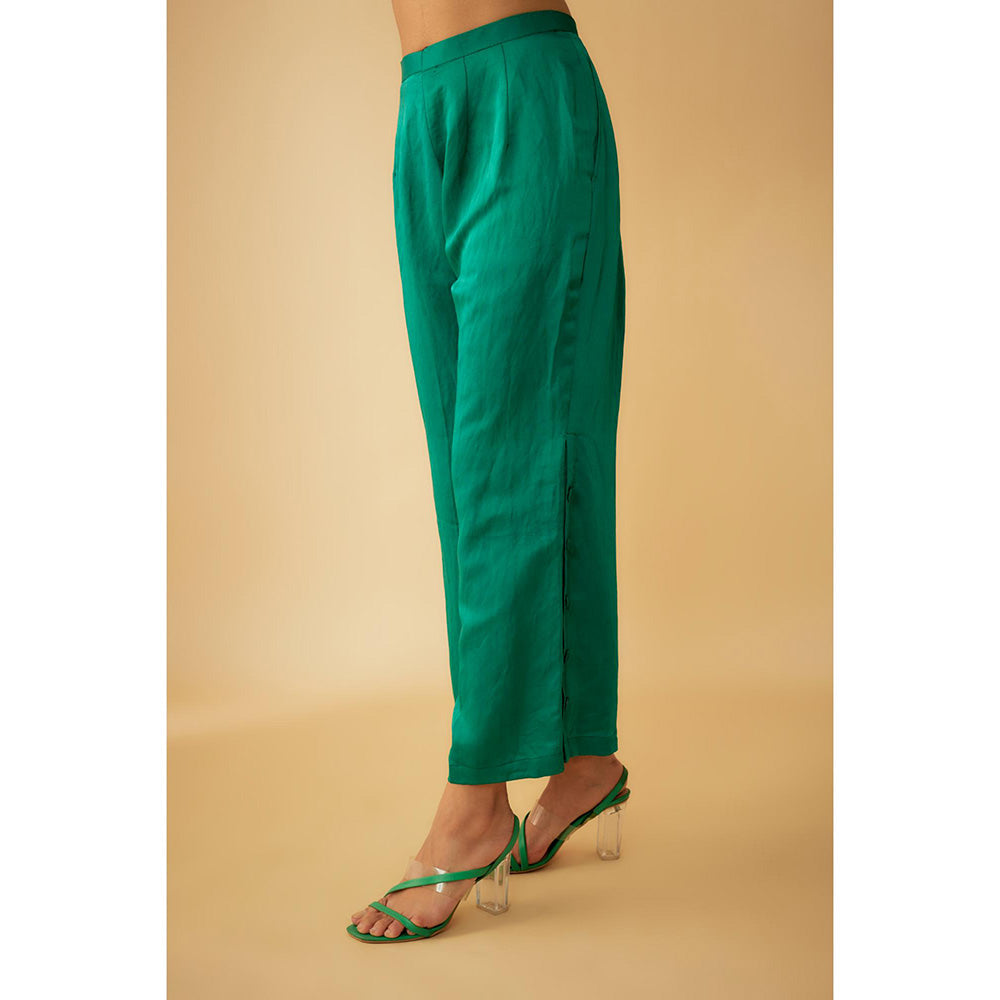 1999AD Green Organza Embroidery Teemed Co-Ord (Set of 4)