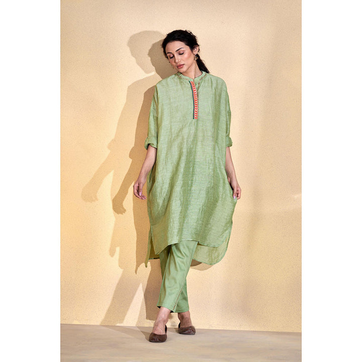 AFFROZ Taarof Sage Green Kurta with Pant (Set of 2)