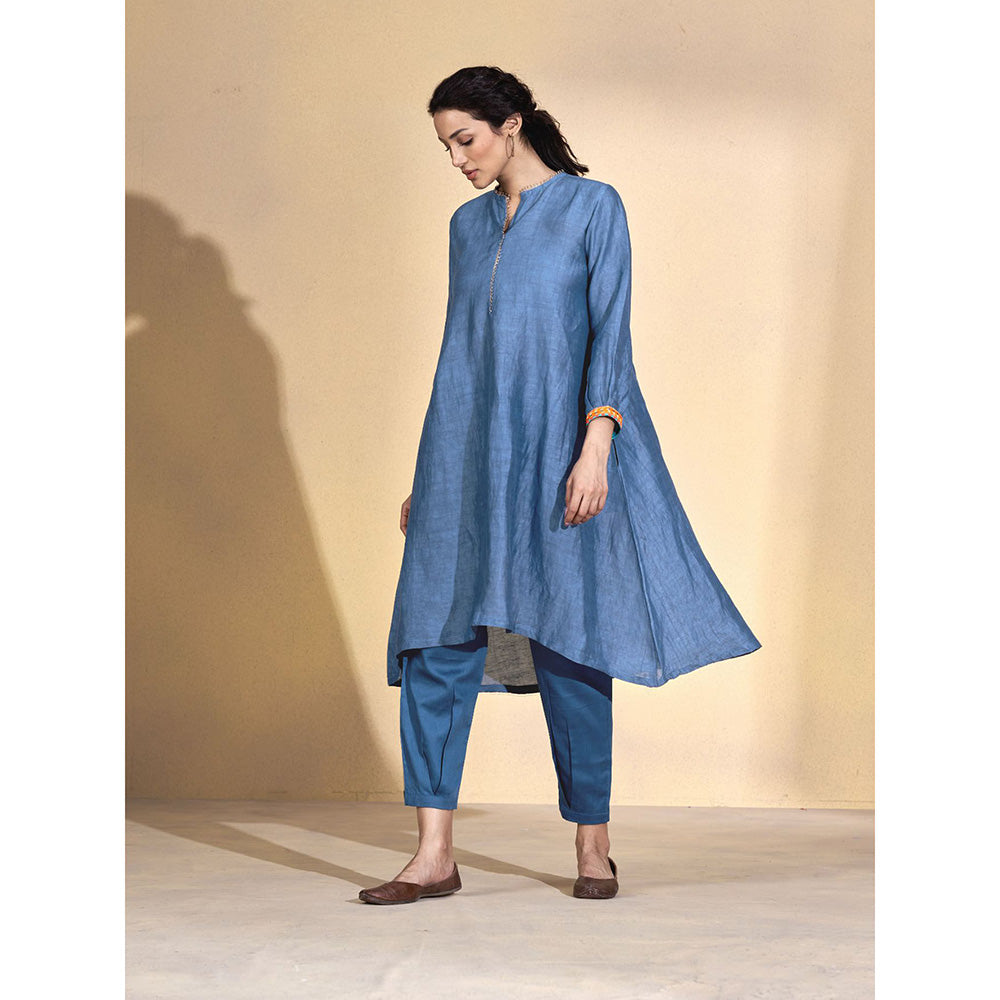 AFFROZ Taarof Indigo Blue Kurta with Pant (Set of 2)